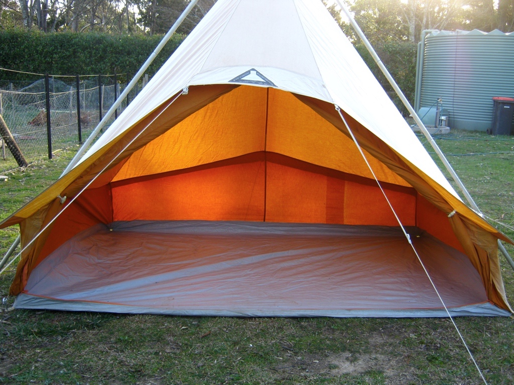 Blacks Good Companion tent